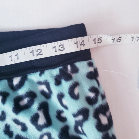 Warm & Snuggly Fleece Joggers - Picture 4 of 5